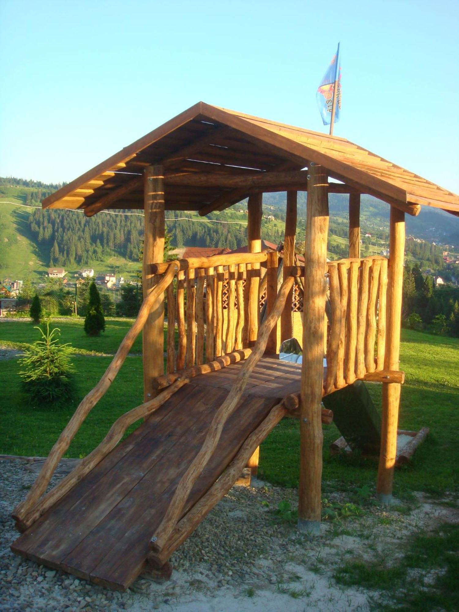 Alpenhof Pansion Hotel Славске Екстериор снимка