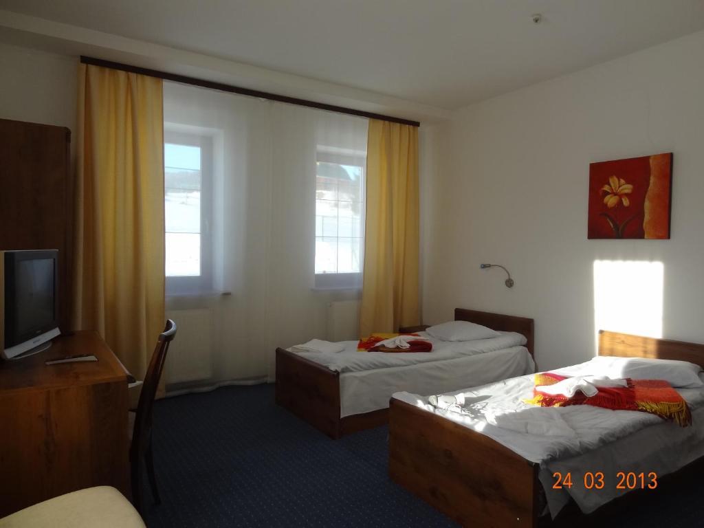 Alpenhof Pansion Hotel Славске Стая снимка