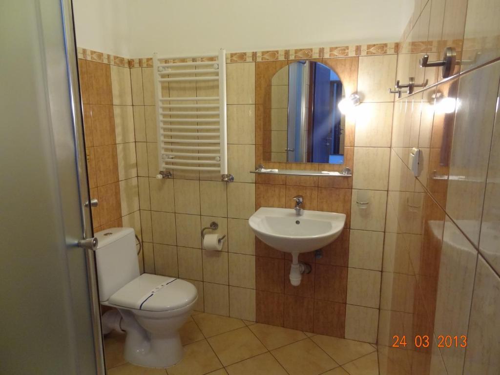 Alpenhof Pansion Hotel Славске Стая снимка
