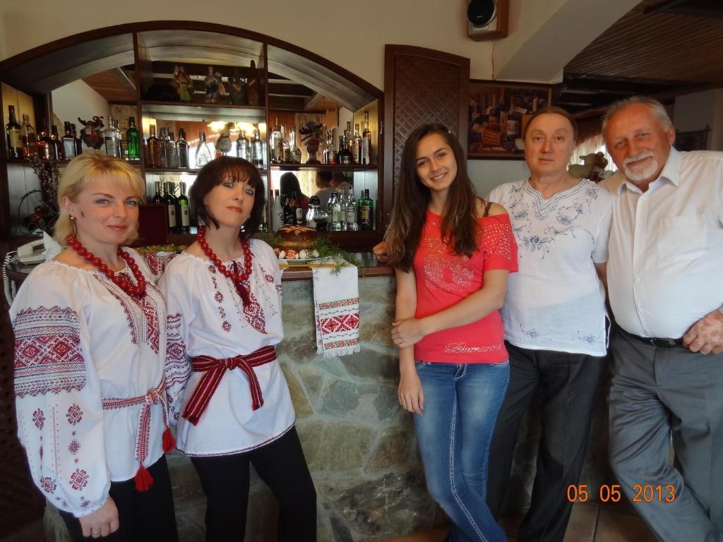 Alpenhof Pansion Hotel Славске Екстериор снимка